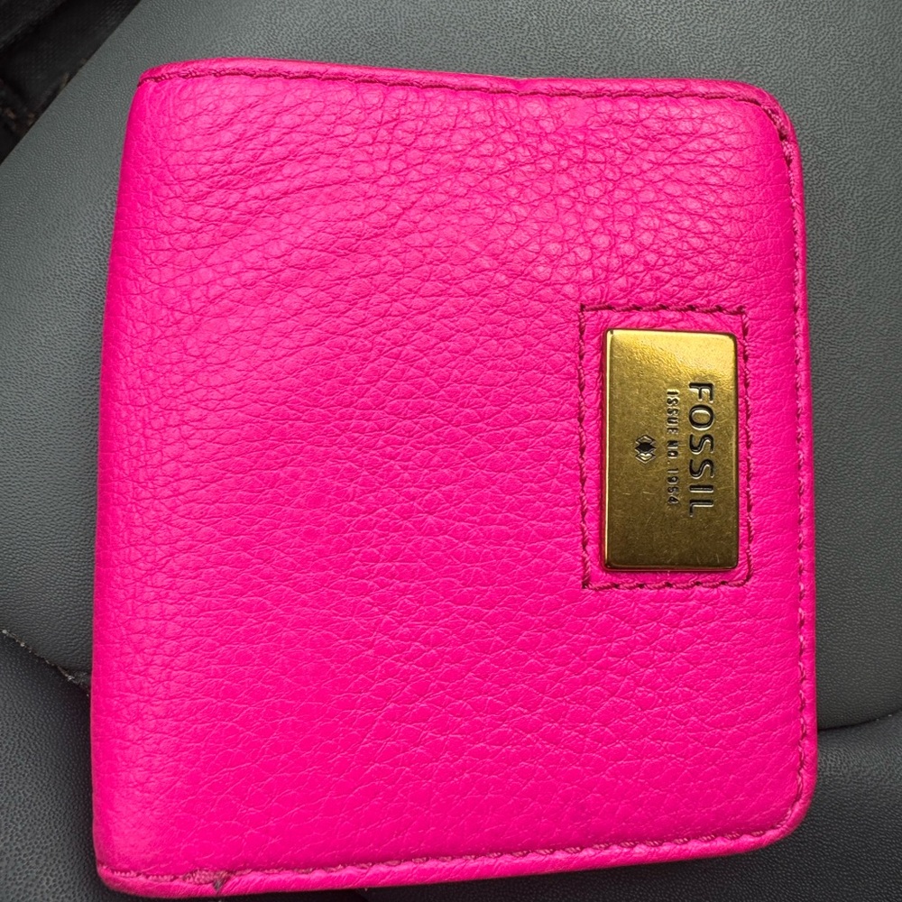 Fossil wallet